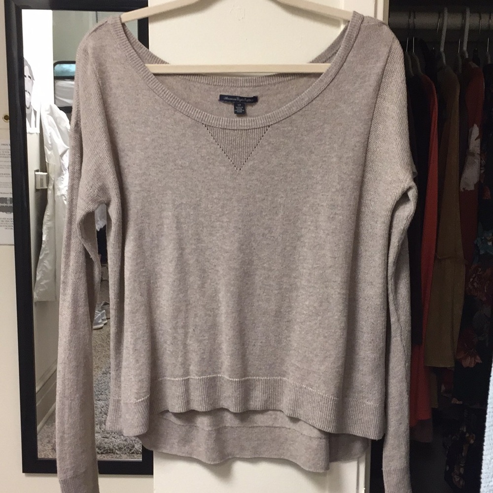 American Eagle Light-Weight Sweater